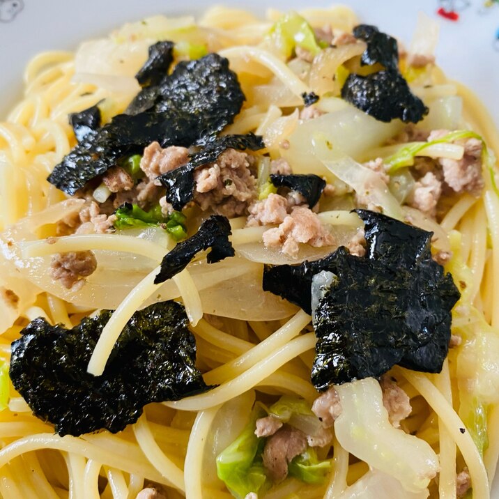 白菜と豚ひき肉のオイスターパスタ レシピ 作り方 By Kimuキッチン O 楽天レシピ